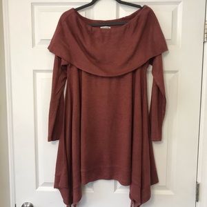 Wonderland By Orange Long Sleeve Knit Top